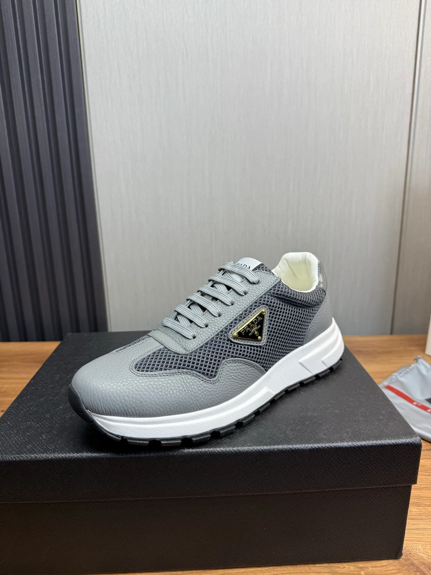 Men's shoes 💰780💰 [PRADA] Men's shoes are popular in the counter, official website synchronization, 1 high-quality shipment ✔️Original cowhide stitching breathable mesh + cowhide lining, 1🆚1 replica, original original bottom, 38-45 (38.45 custom-made, non-refundable)